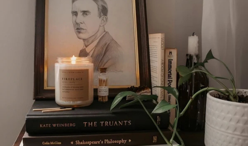 Using Scent, Candles and Diffusers to Give Each Room Its Own Subtle Mood