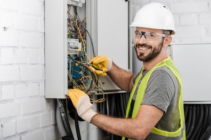 licensed electrician